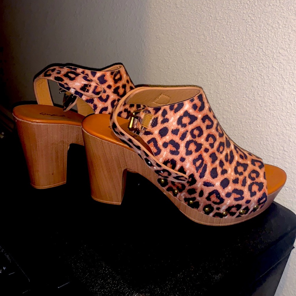 Cheetah/leopard platform heels